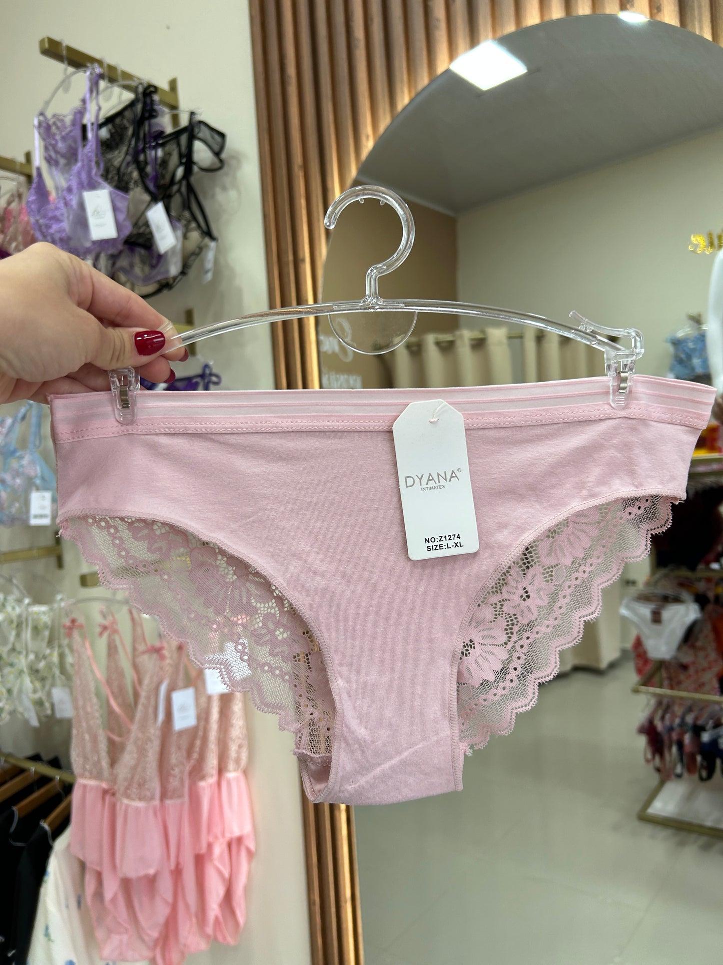 Panty Dyana